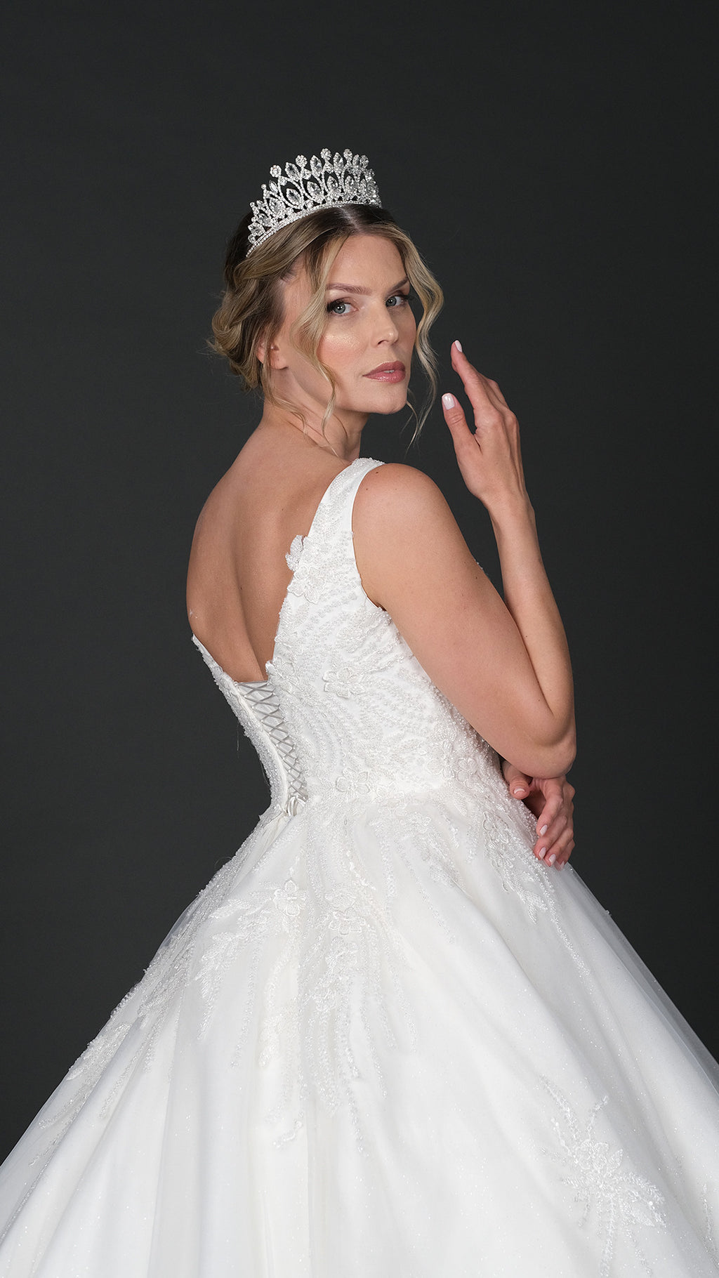 KARDEN a line wedding dress