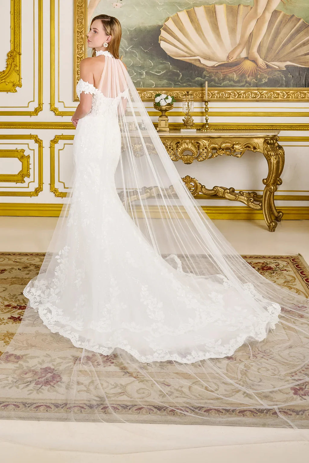 Fitted Wedding Dress With Off-The-Shoulder Design, Appliqués, Embroidery, Beads And Sequins With A Touch Of Sparkle-1